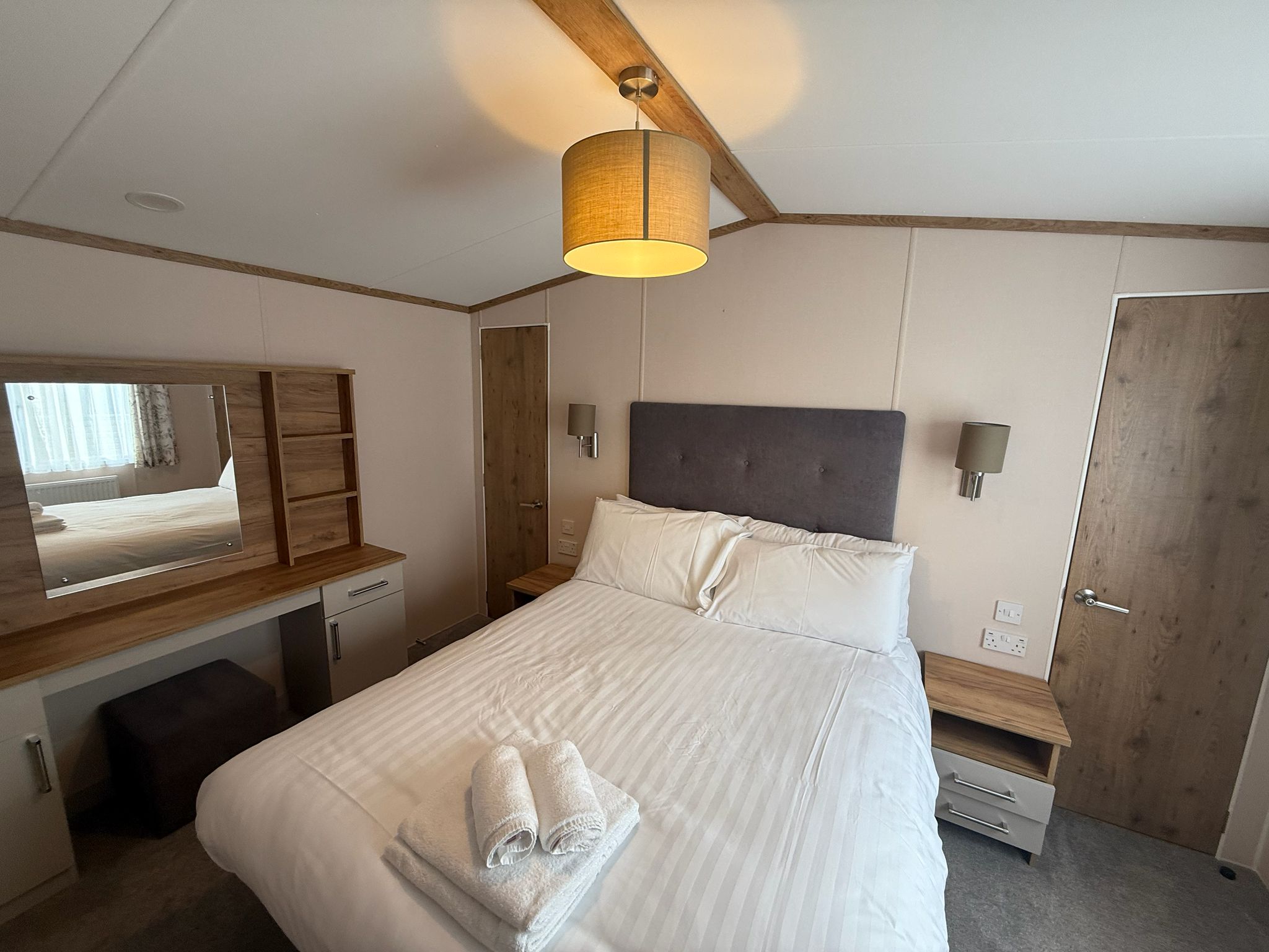 Regal Hemsworth in Bockenfield Park Master New