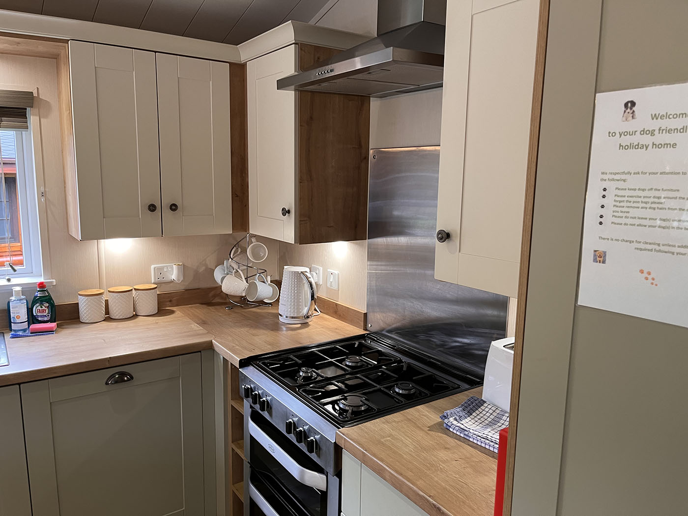 Griffon Lodge Holiday Home in Felmoor Park Kitchen