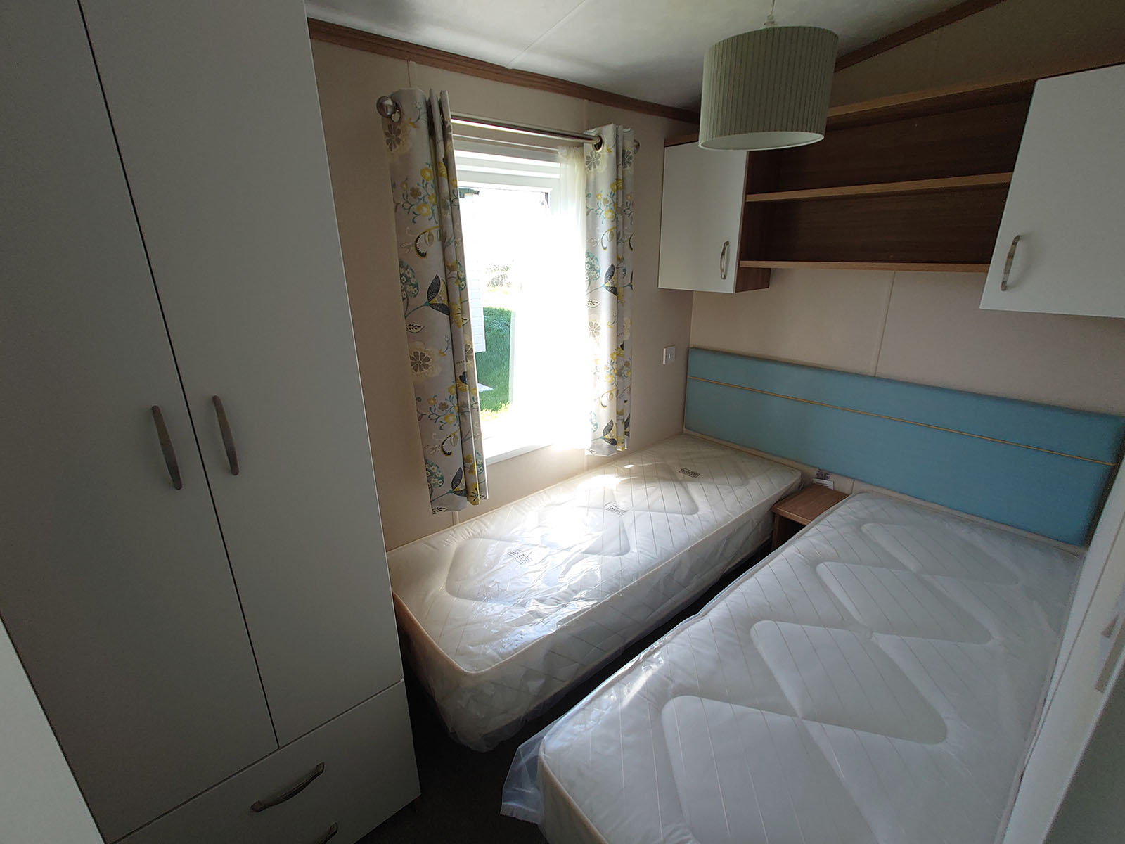 Pemberton Marlow in Seaview Park Cornwall Bedroom 2