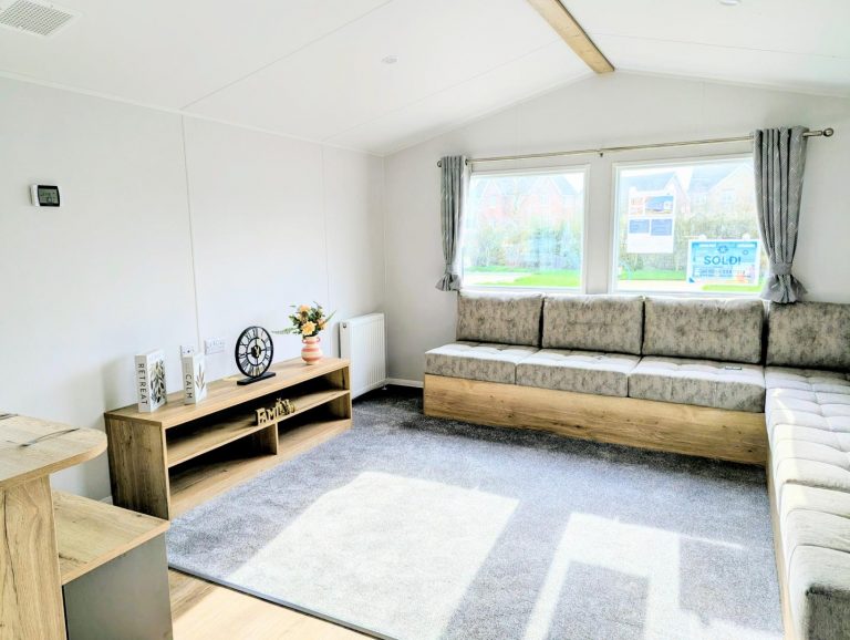 SLB4 Ellerton St. Lawrence Living