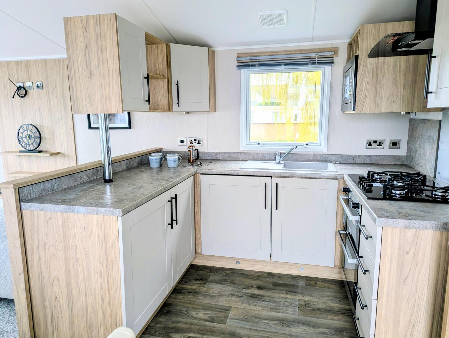 SLB2 ST Lawrence Kitchen