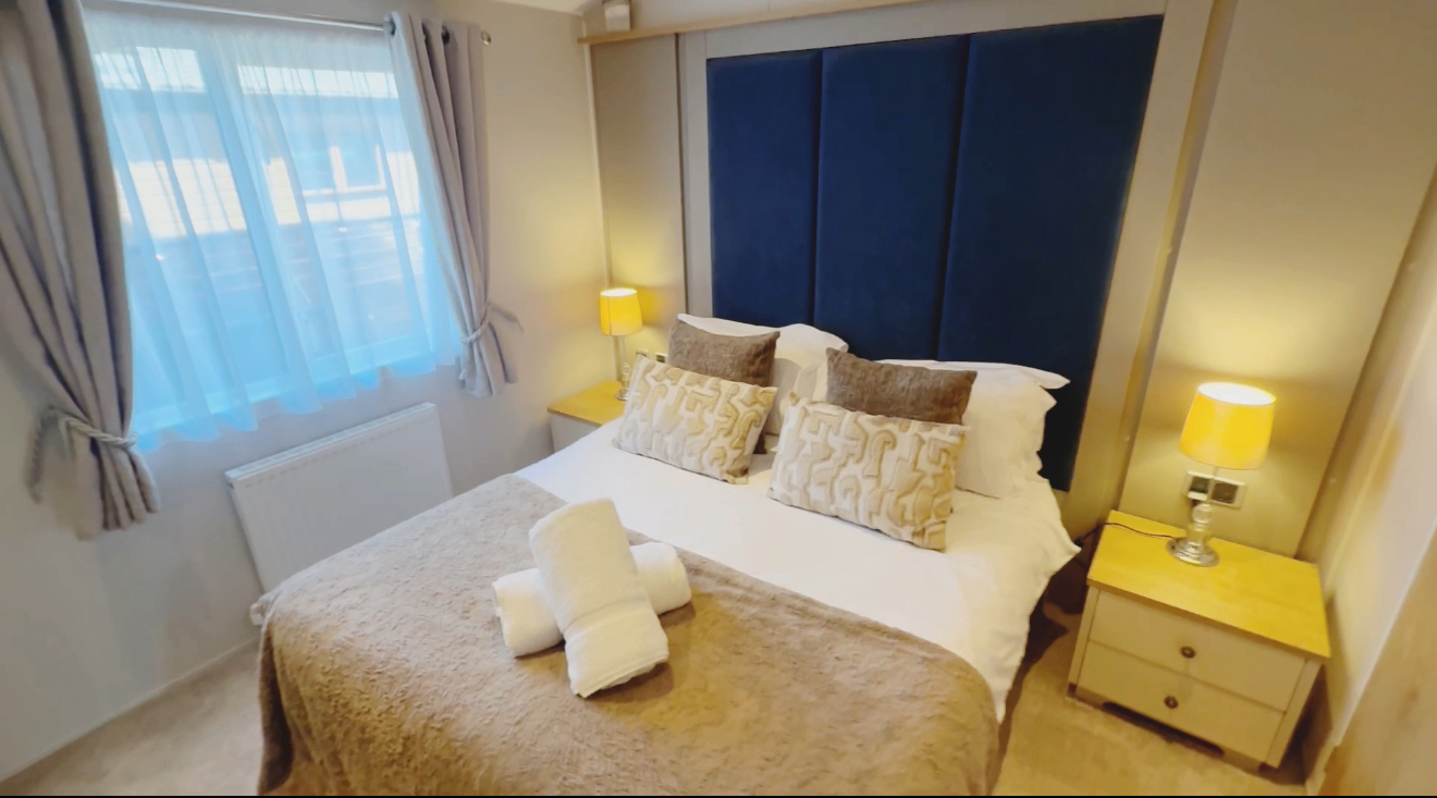 Willerby Lodge in Felmoor Bedroom1