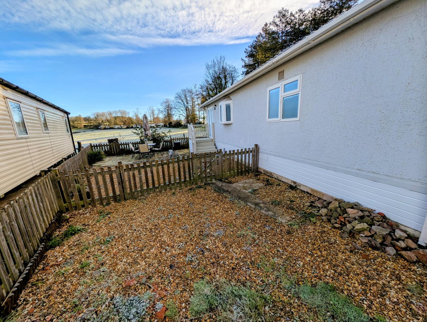 Omar Oulton Lodge in Bromyard Side Garden 2