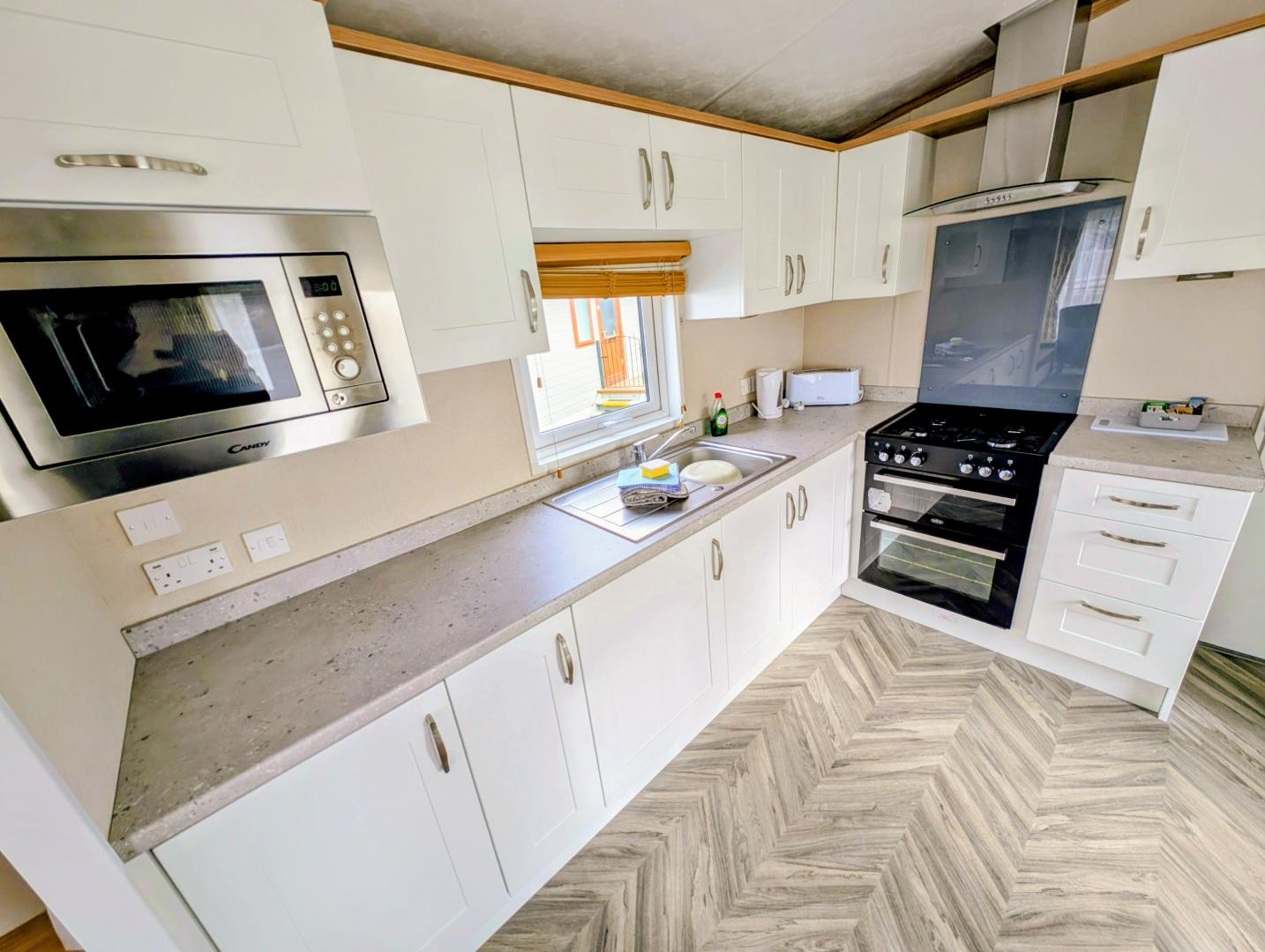 153 Pemberton Marlow in Milom Kitchen.