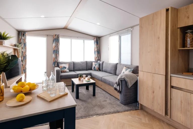 Victory Baywood on Bockenfield Park Lounge