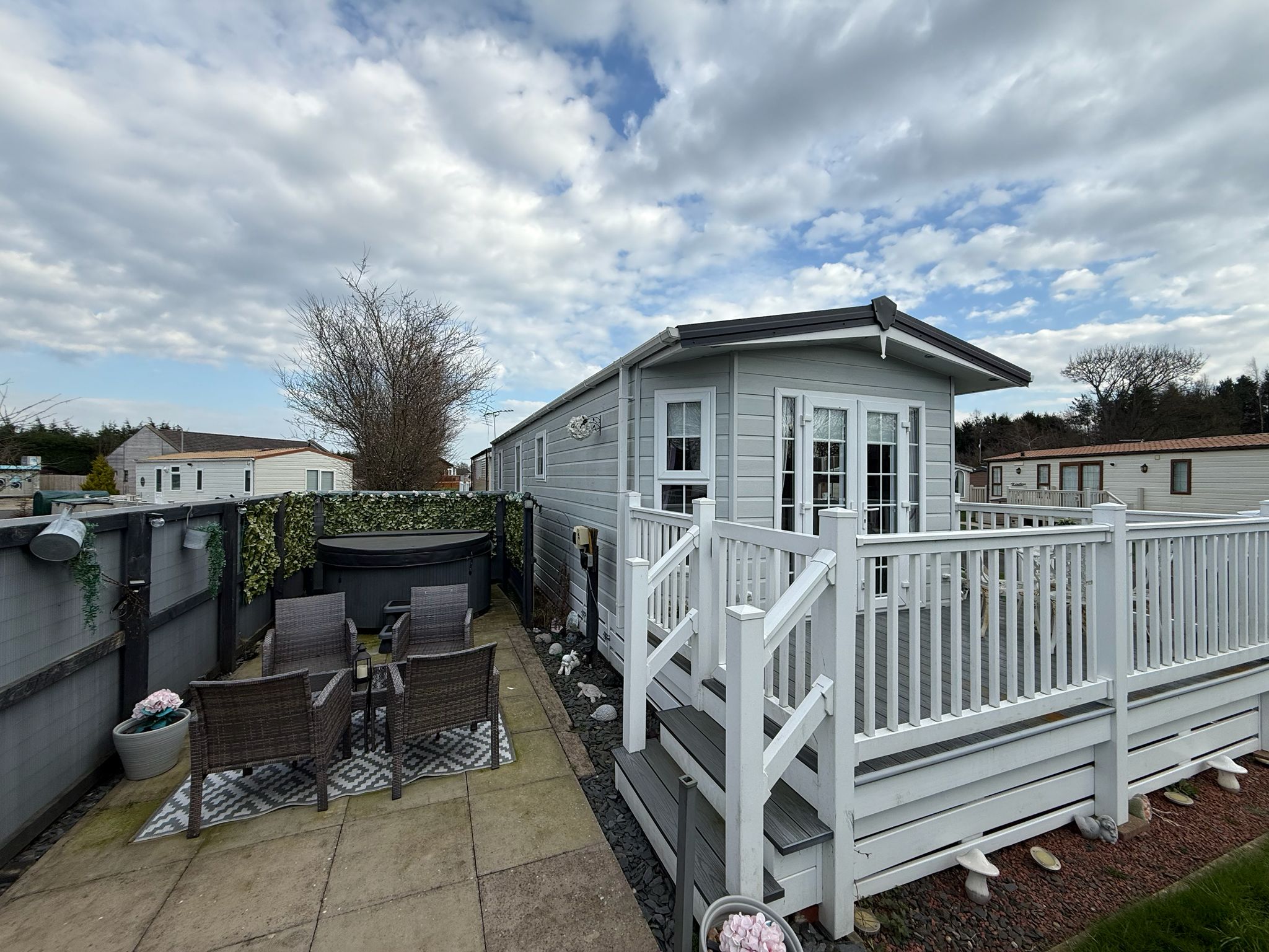 32 Bockenfield 7756 Exterior