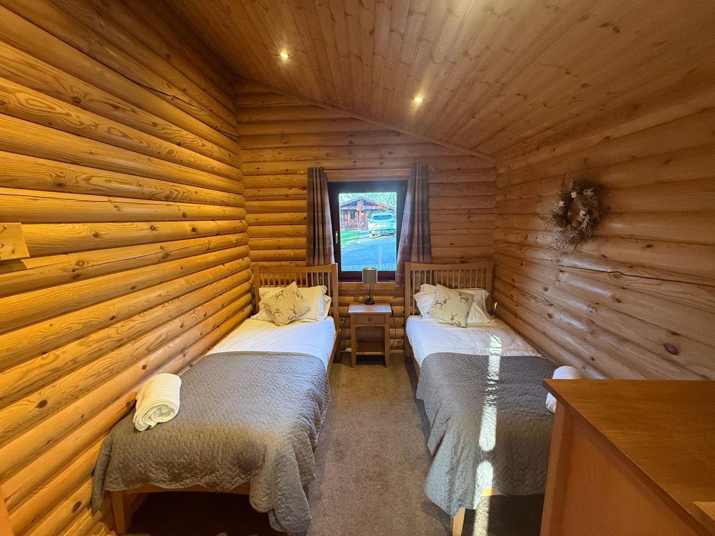 Bespoke Log Cabin Twin