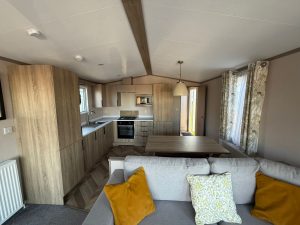 Victory Stonewood in Felmoor Living