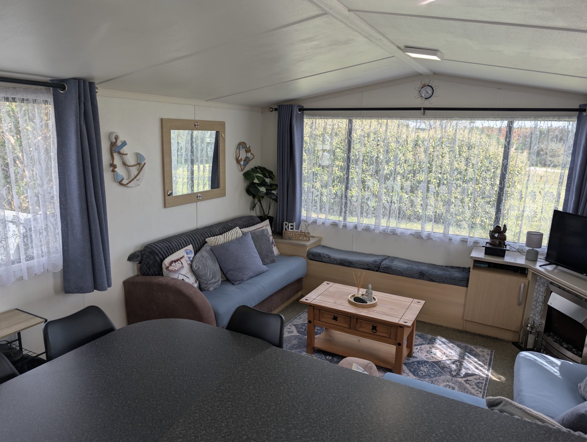 Swift family retreat Living