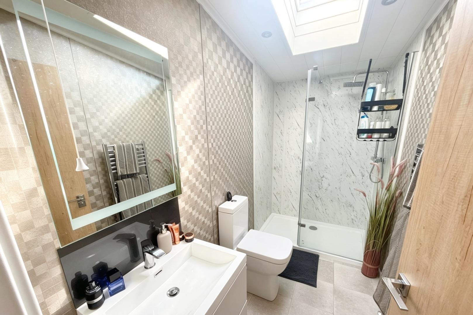 12767 Swift Toronto Lodge in Felton Bathroom 2