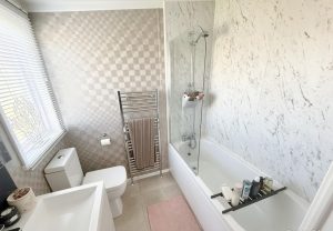 12767 Swift Toronto Lodge in Felton Bathroom