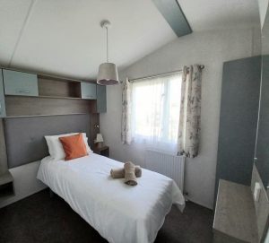Atlas Amethyst in Margate Kent Bedroom1.