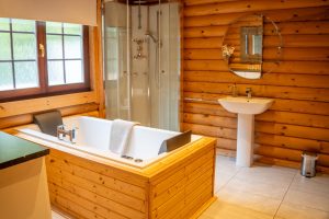 Premium Bespoke Log Cabin Bathroom