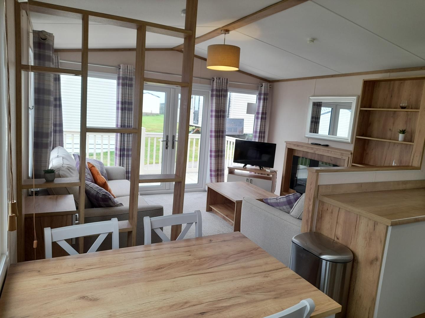 Regal Hemsworth in Sennen Dining