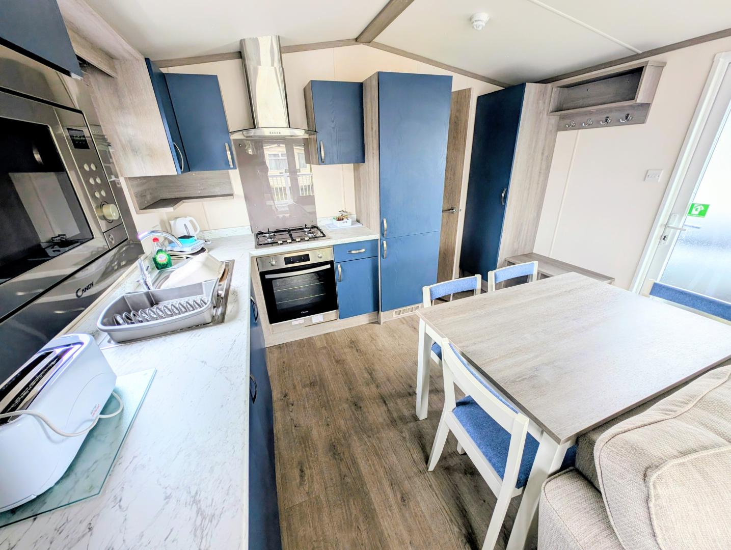 Regal Retreat in Millom Cumbria Side Kitchen