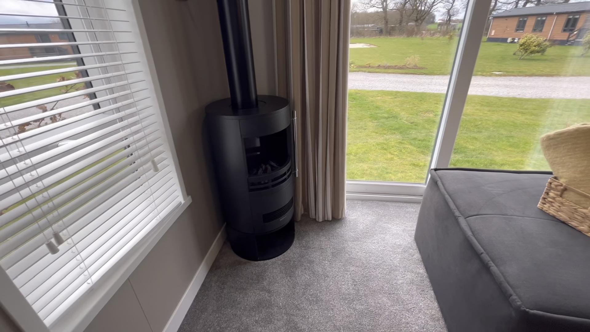 Victory-Faraday-Lodge-in-Richmond-N.Yorkshire-Fire-Place