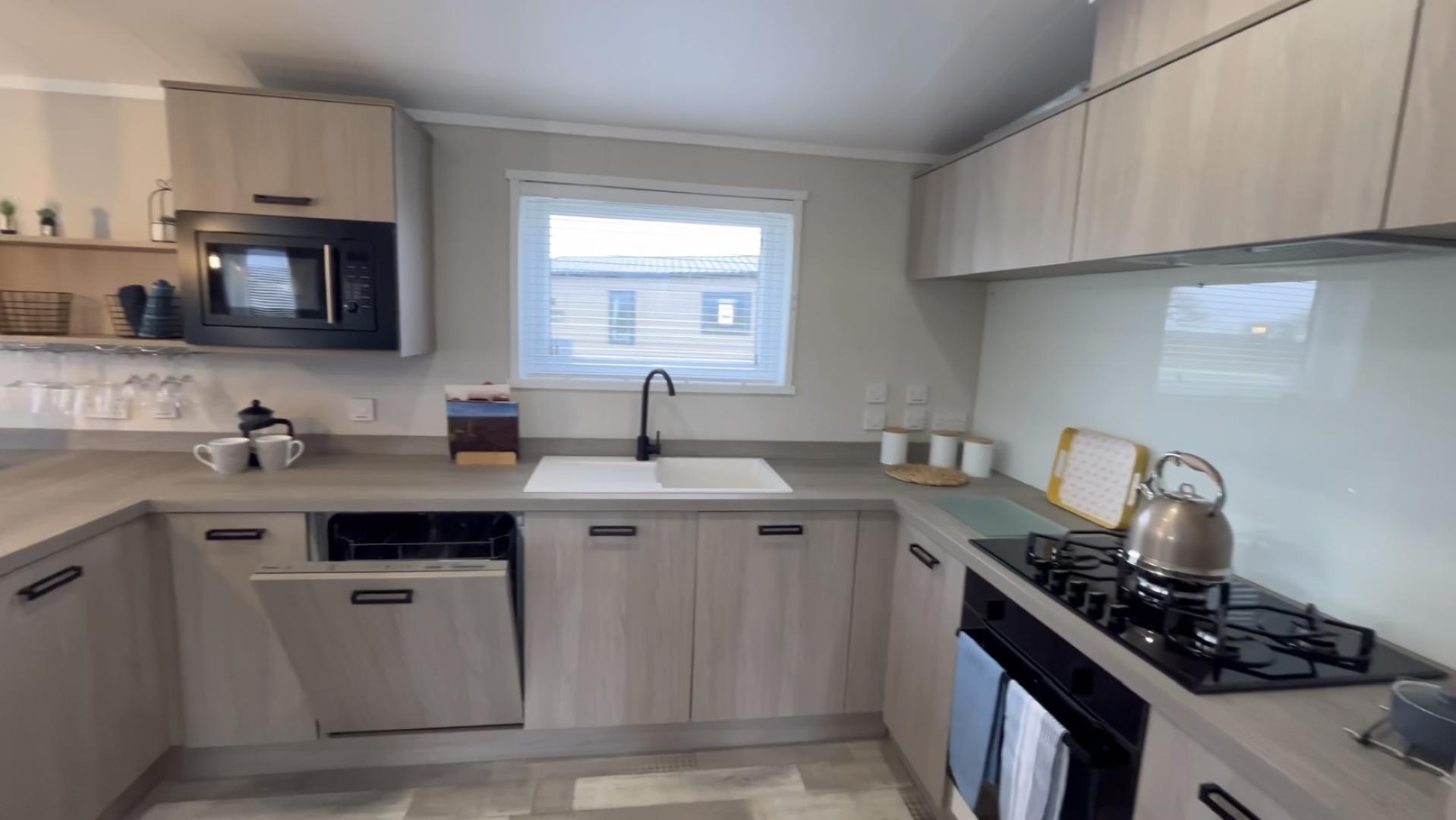 Victory-Faraday-Lodge-in-Richmond-N.Yorkshire-Kitchen
