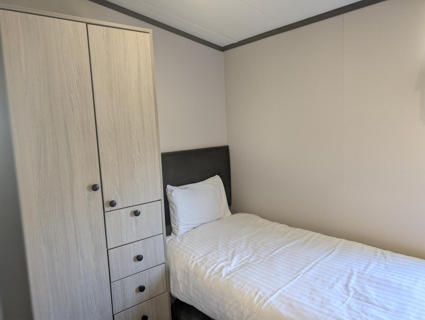 Victory Riverwood in Sennen Bedroom 2