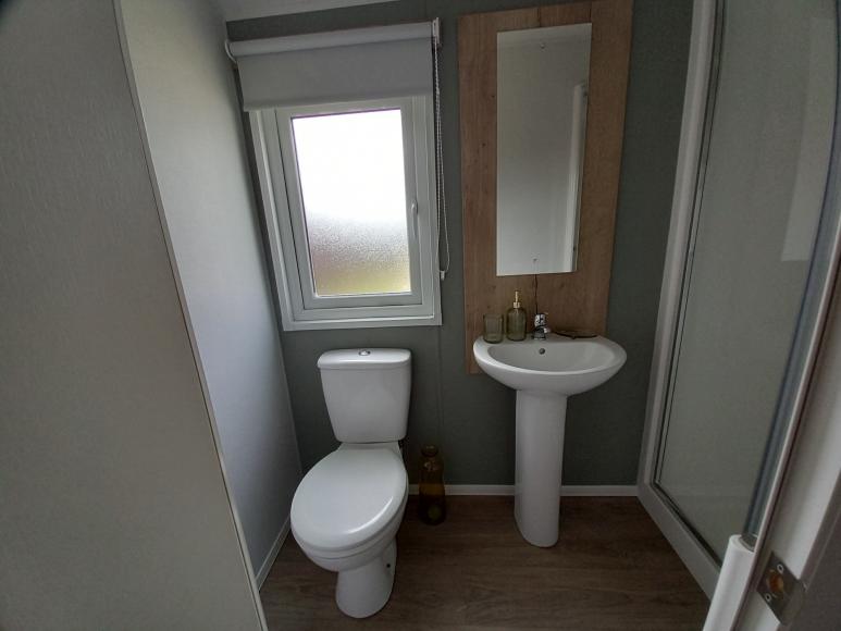 Willerby Ellerton Extra in Margate Kent Bathroom