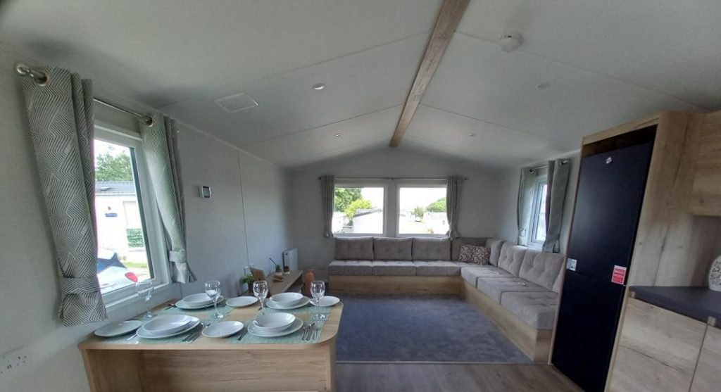 Willerby Ellerton Extra in Margate Kent Dining