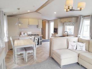 11873 33 Atlas Debonair Access Dining