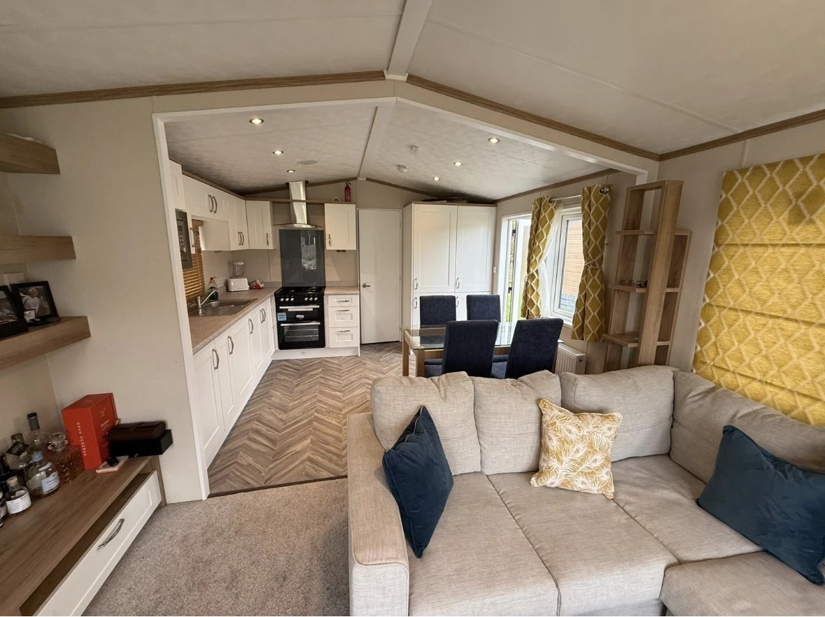 12790 Pemberton Marlow Living